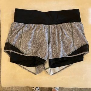 Lululemon hotty hot spandex short size 8